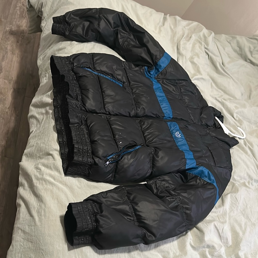 Vintage adidas puffer jacket